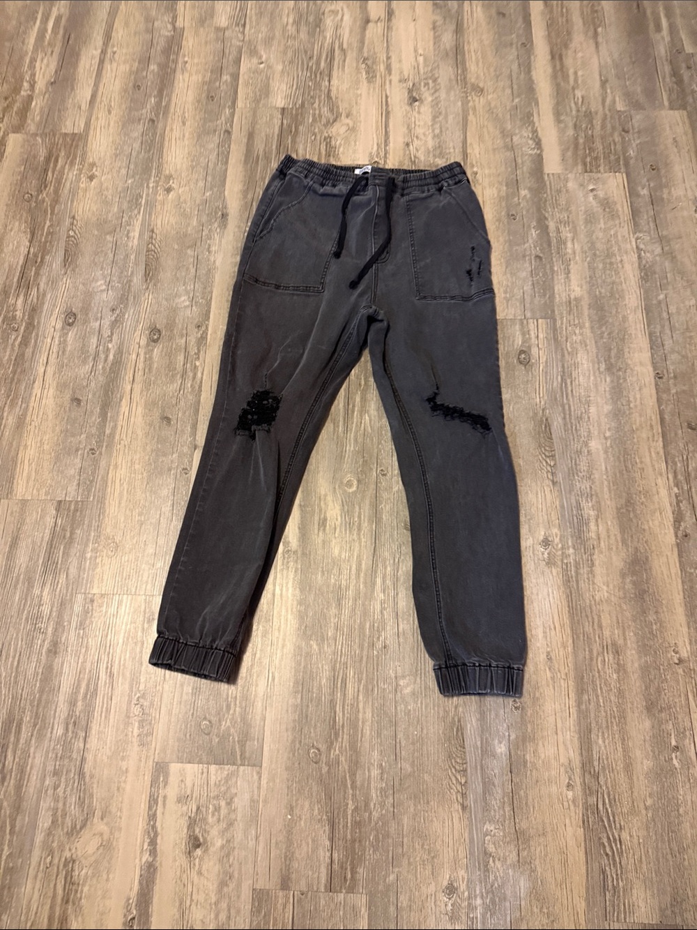 Women’s Black Distressed Jogger Jeans